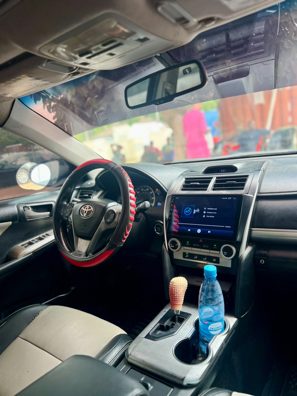 
								Neatly Used Toyota Camry SE 2013 keyless  In perfect condition  Buy and Drive   8.5 Million full									