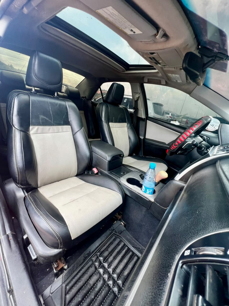 
								Neatly Used Toyota Camry SE 2013 keyless  In perfect condition  Buy and Drive   8.5 Million full									