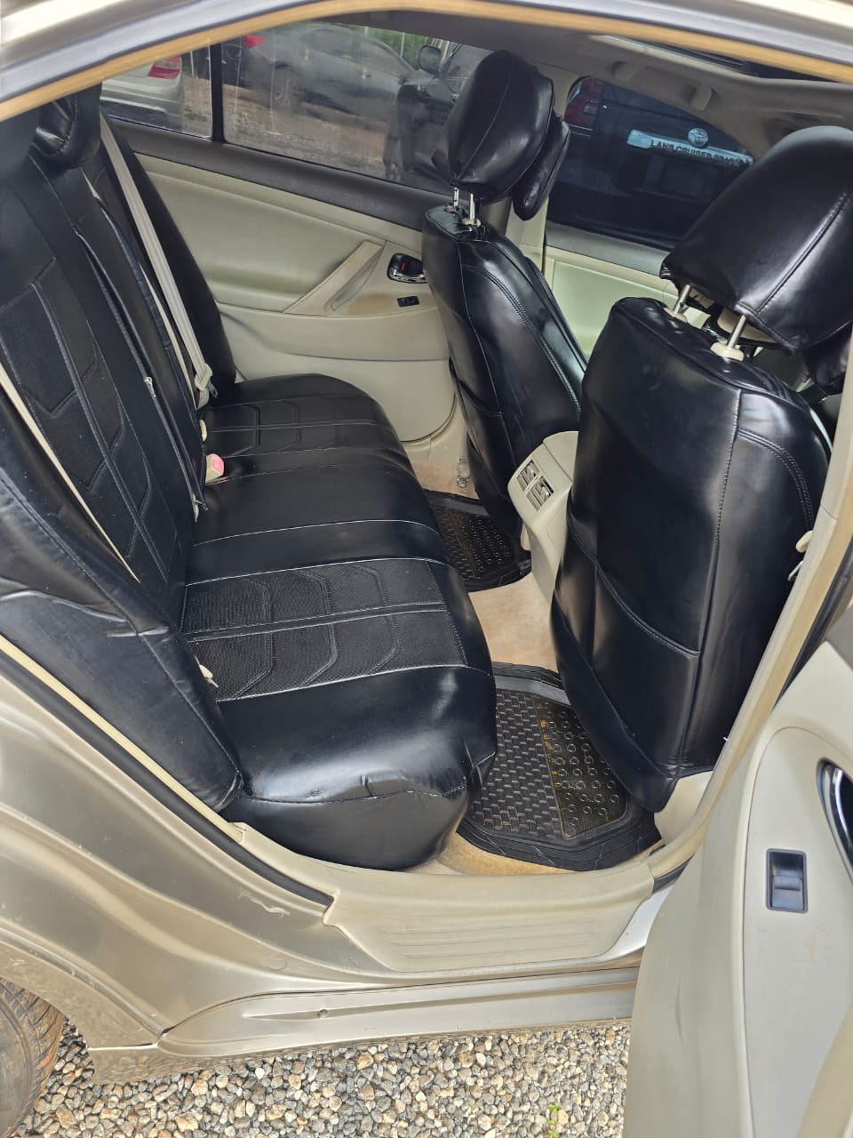 
								Distress Distress Toyota camry 2008 HYBRID with untermperd hybrid system  4.5m abujadeal full									