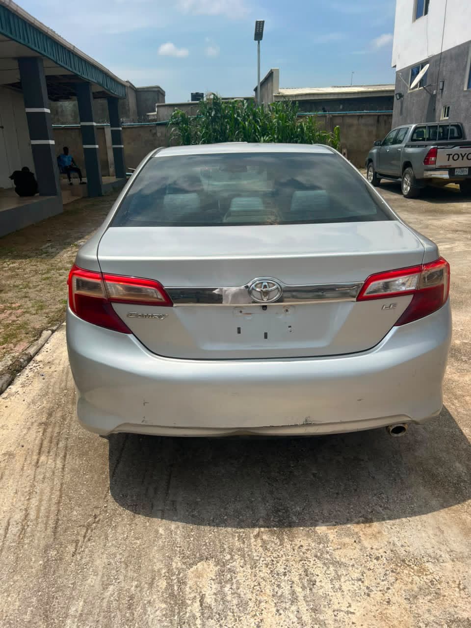 
								Super clean  Toyota Camry 2013 model Sound engine and gear  Ac chilling  Original duty  First body  Location Abuja  Price 8.4m full									