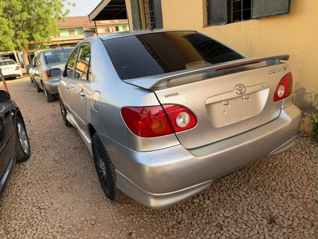 
								Distress sale 2004 Corolla S with untampered engine and gear first body going for just 5M location Abuja car with me full									