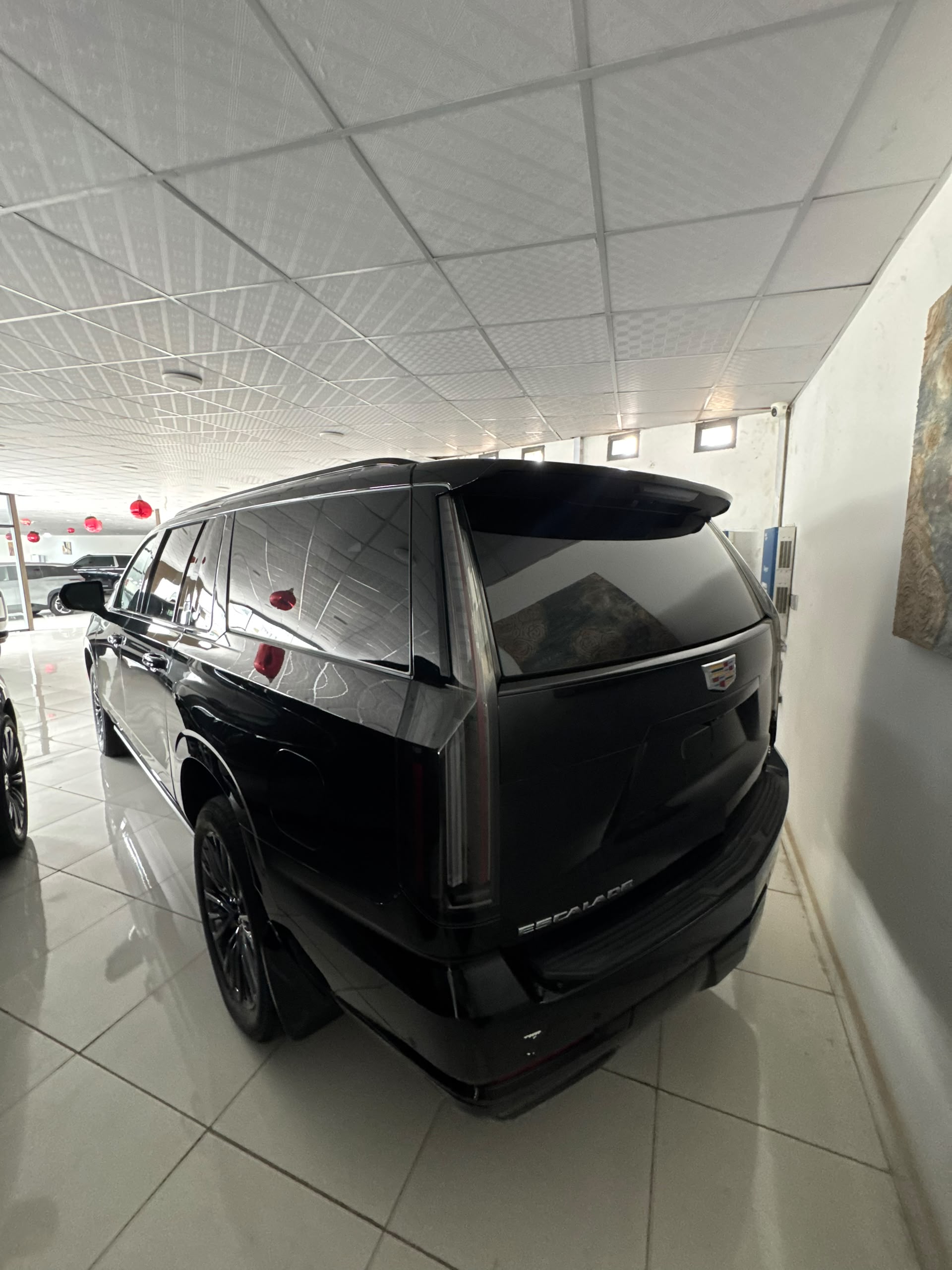 
								CADILLAC ESCALADE 2026 model Brand new @260m Dm full									