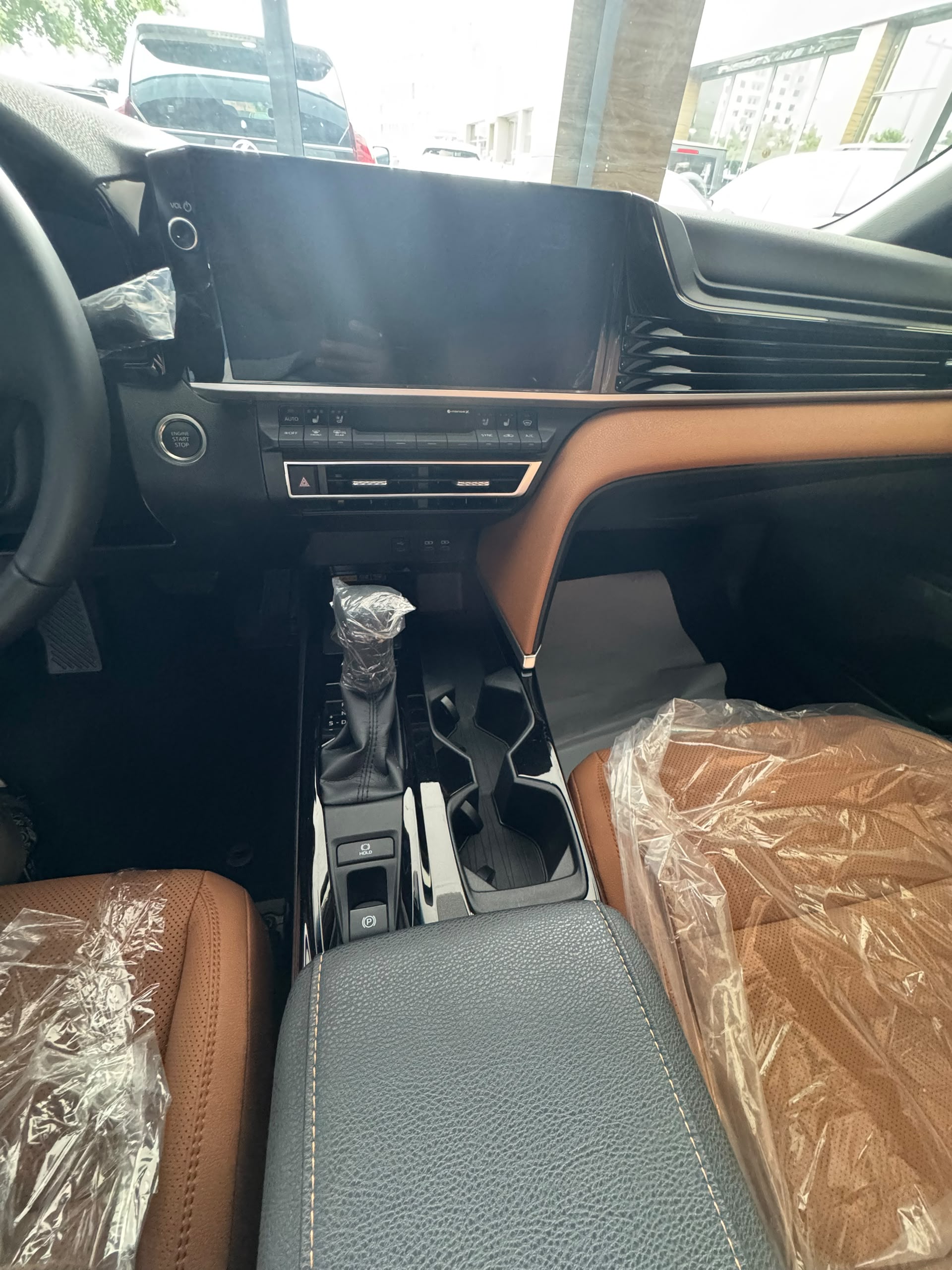 
								Brand new 2026 TOYOTA CAMRY @ 105m only dm full									