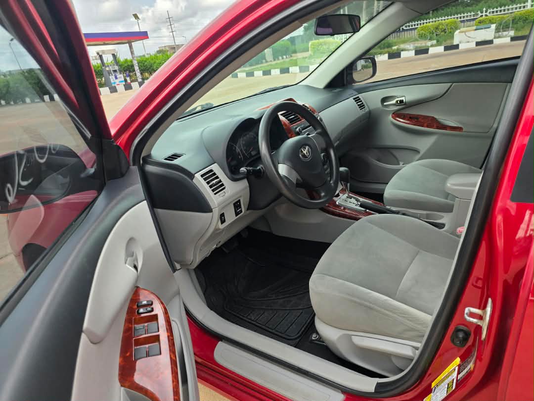 
								Latest Arrival: Foreign Used 2012 Toyota Corolla LE with Original Duty untampered engine and gear going for 12m only. full									