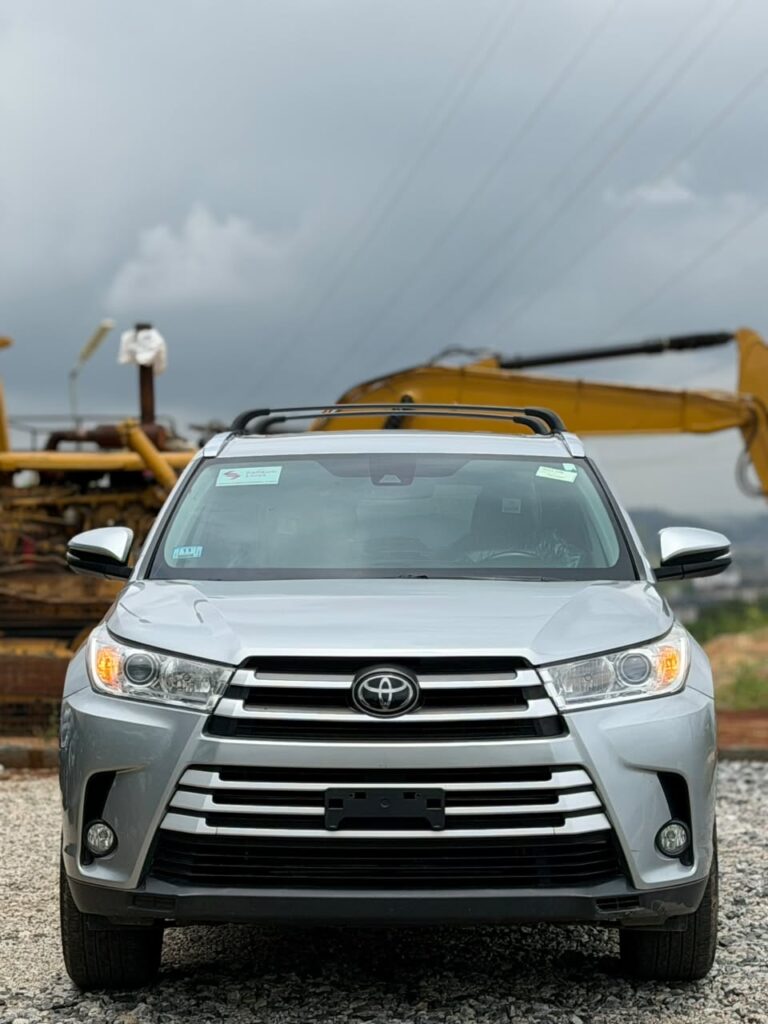 2018 DIRECT BELGIUM 🇧🇪 TOYOTA HIGHLANDER WITH A CLEAR DUTY✅KEYLESS ‼️ SUN ROOF ‼️REVERSE CAMERA 📷 AND OTHERS… HEADED FOR 28.8 MILLION NAIRA ONLY