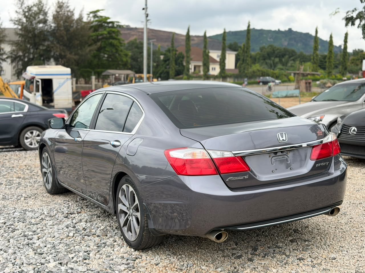 
								2015 DIRECT BELGIUM 🇧🇪 HONDA ACCORD WITH A CLEAR DUTY✅KEY ENTRY‼️ SUN ROOF ‼️REVERSE CAMERA 📷 AND OTHERS… HEADED FOR 11.8MILLION NAIRA ONLY full									