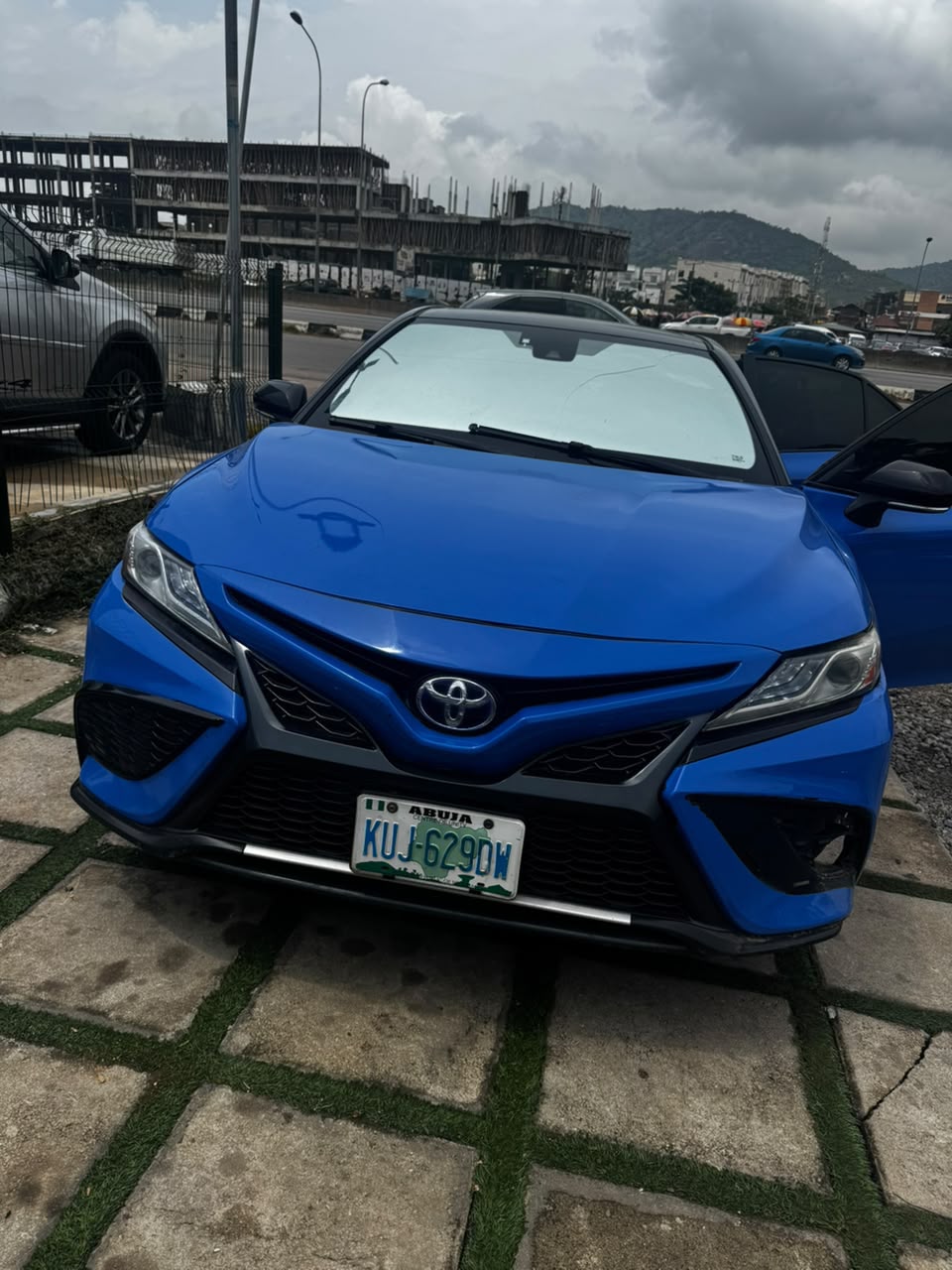 
								TOYOTA CAMRY SE (2019)  ➖ABUJA USED 🌎 LOCATION ABUJA  🔲DUTY PAID ⬛ SUPER CLEAN, A/C, UNTAMPARED V4 ENGINE AND GEAR, BUY AND DRIVE. 🏷️16M Net 📍Abuja Dea full									