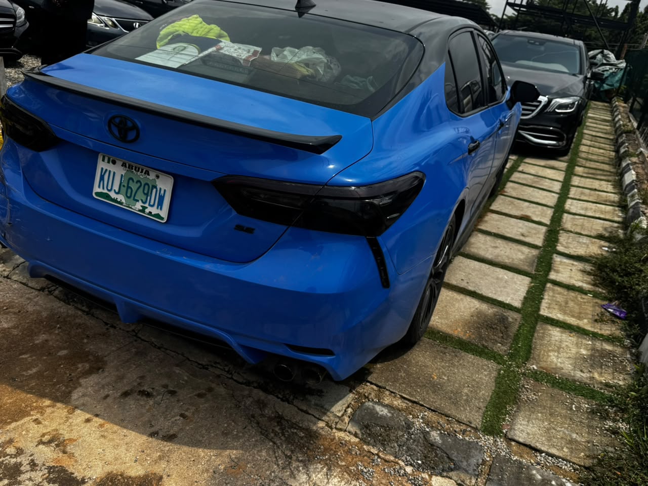 
								TOYOTA CAMRY SE (2019)  ➖ABUJA USED 🌎 LOCATION ABUJA  🔲DUTY PAID ⬛ SUPER CLEAN, A/C, UNTAMPARED V4 ENGINE AND GEAR, BUY AND DRIVE. 🏷️16M Net 📍Abuja Dea full									