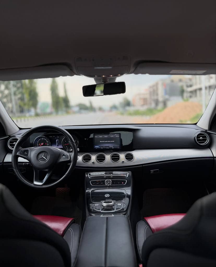 
								Bonanza Deal♨️ Extremely Super Clean Direct Belgium Mercedes Benz E300 2017 Model With Original Custom Duty For 💰18.9M full									