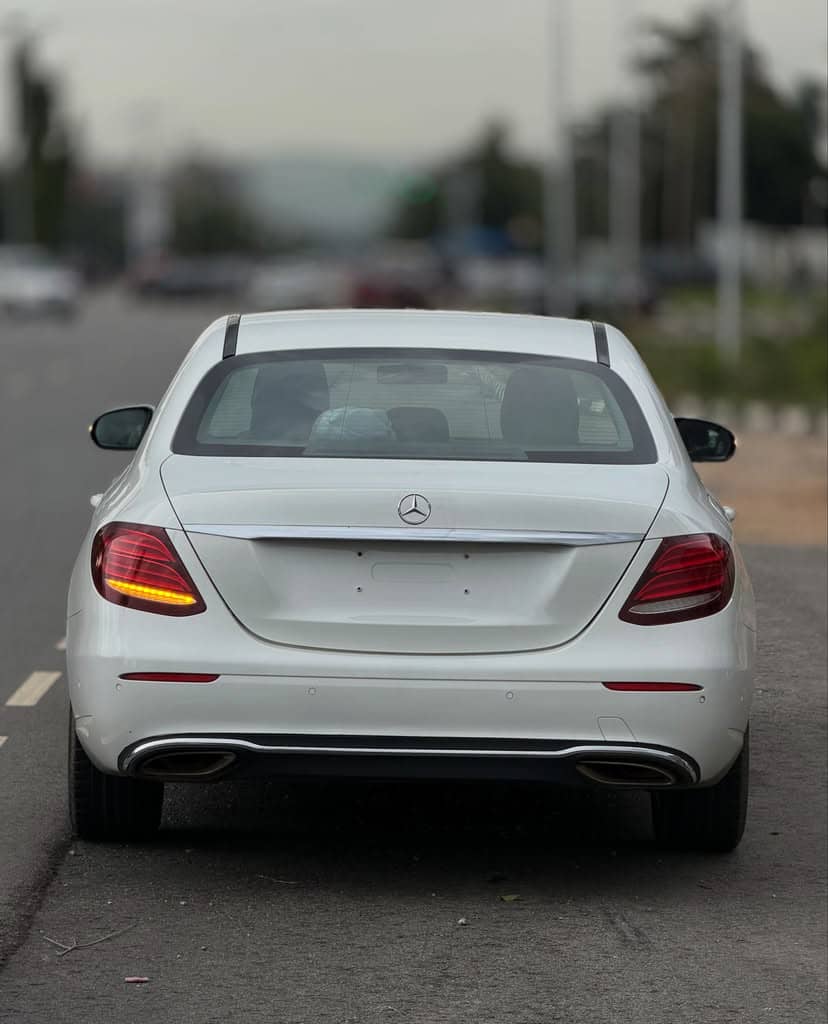 
								Bonanza Deal♨️ Extremely Super Clean Direct Belgium Mercedes Benz E300 2017 Model With Original Custom Duty For 💰18.9M full									