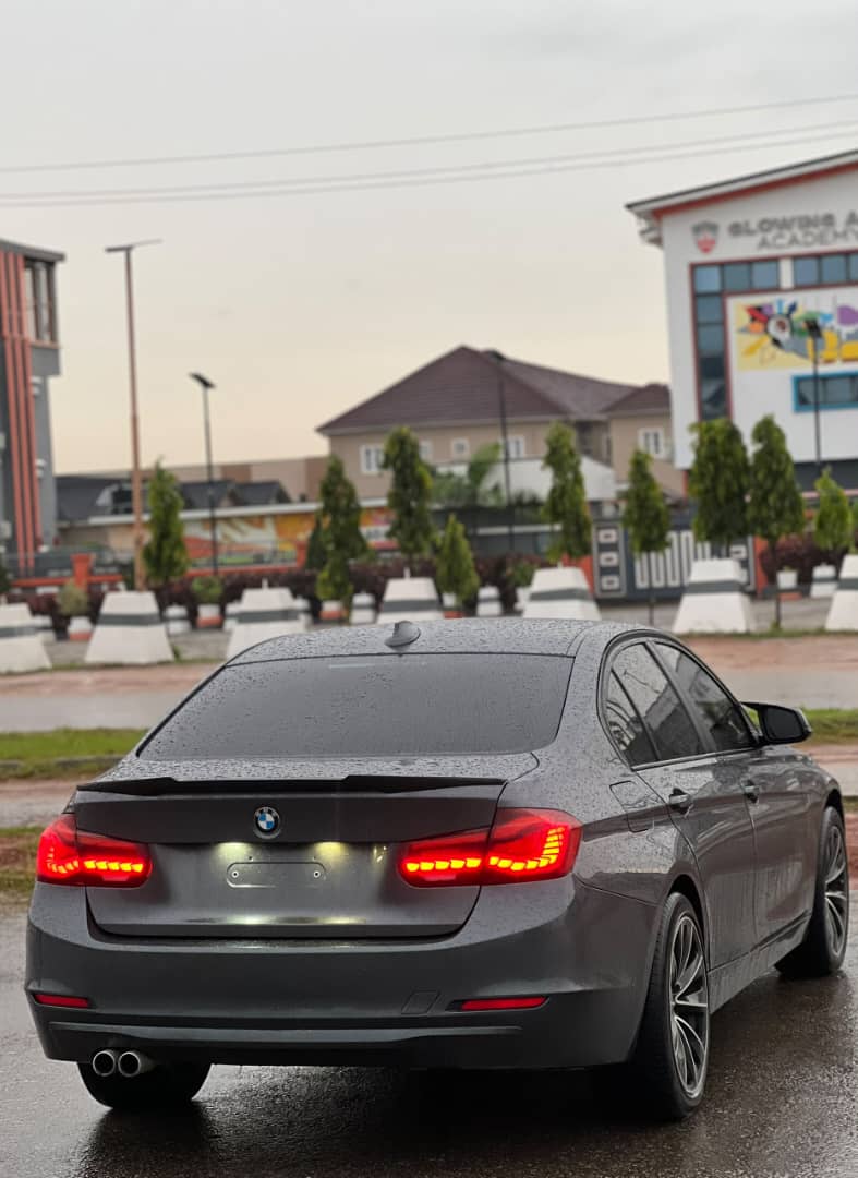
								Distress Sale‼️  ✨2013 BMW F30 3 Series  Fullest option, Reverse camera 360° camera with duty, Engine perfect Going for 13.5M  LOCATION: 📍ABUJA DEAL full									