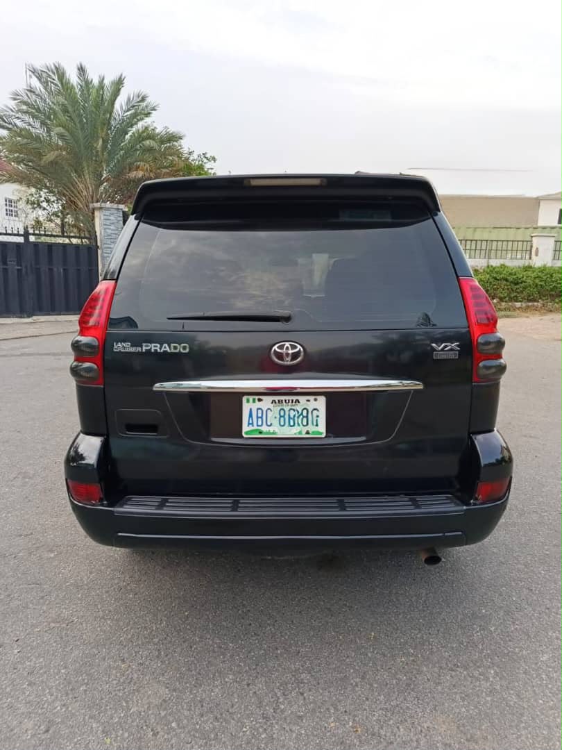 
								2009 v6 prado not upgraded 19M  With Untampered engine and gear full									