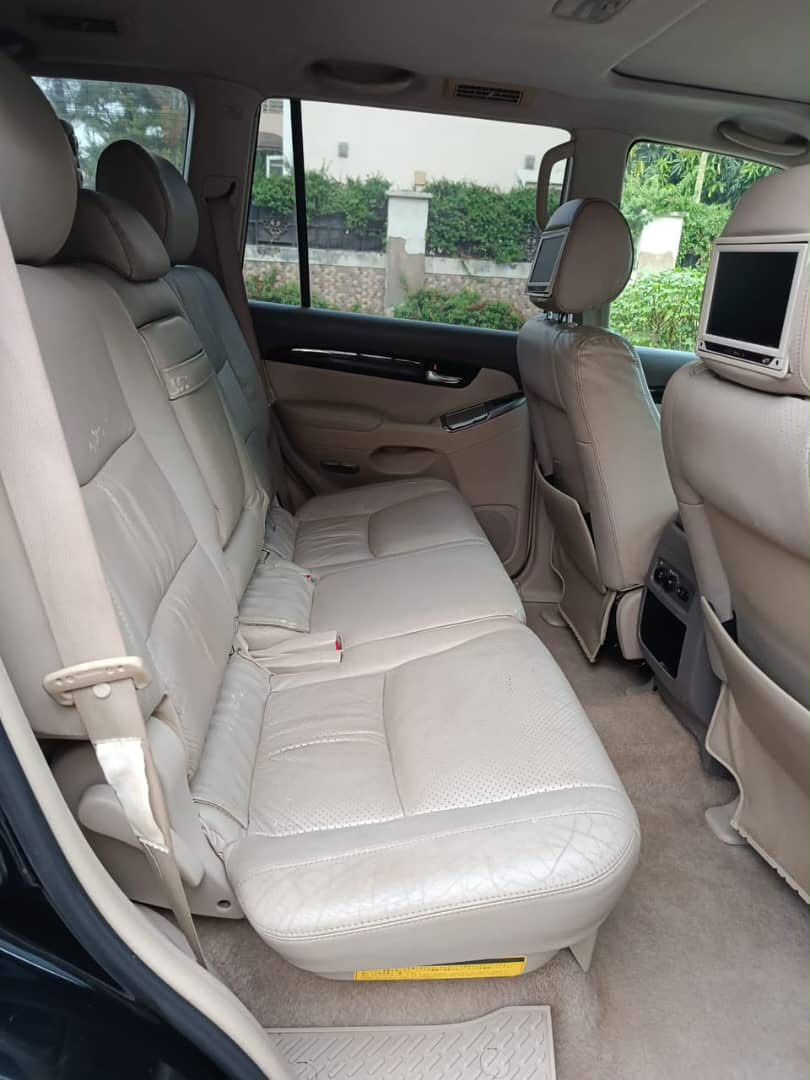 
								2009 v6 prado not upgraded 19M  With Untampered engine and gear full									