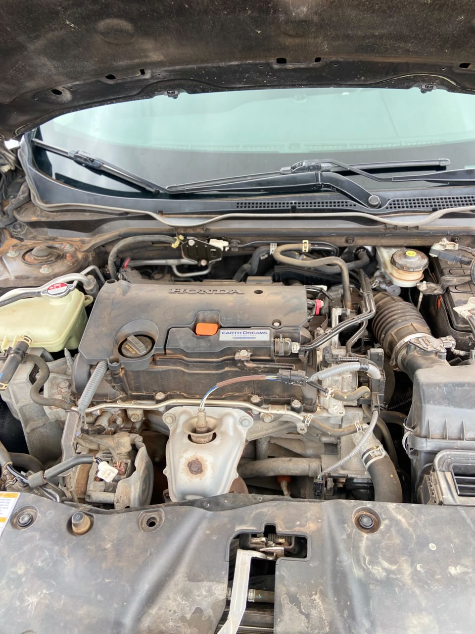 
								Direct Belgium 2015 Honda Civic Full option Excellent condition with recent duty  Going for 15,3m Kubwa Abuja full									
