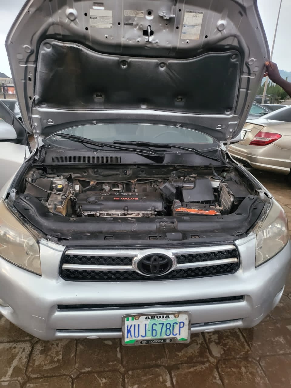 
								NEATLY USED 2008 TOYOTA RAV-4 IN EXCELLENT CONDITION,  💰 PRICE #5.8 MILLION 💯📍 LOCATION ABUJA. full									
