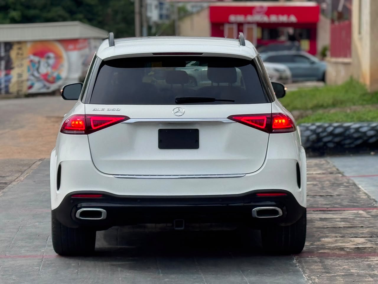 
								New arrive direct Belgium 2021 GLE 350 with Original Custom Duty Going For just 52m location Abuja car with me full									