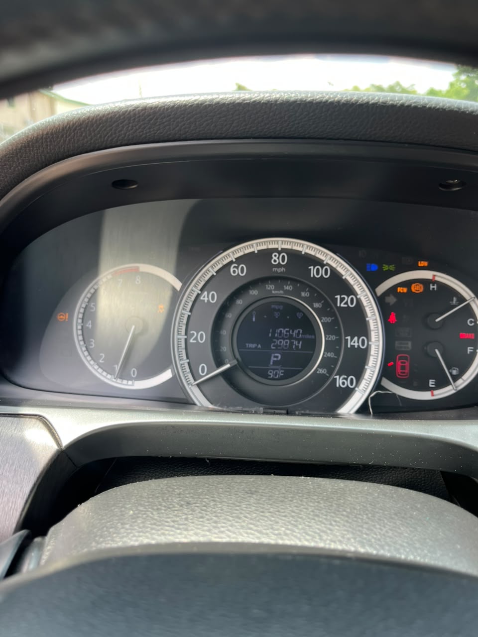 
								SUPER CLEAN FOREIGN USED HONDA ACCORD 2015 🇺🇸  FOUR CYLINDER ENGINE, KEYLESS ENTRY AND IGNITION, LEATHER SEATS, SUNROOF, REVERSE AND BACKUP CAMERA 📸 ETC.  ORIGINAL DUTY 📃  PRICE: 15M (SLIGHTLY NEGOTIABLE) 💰  ABUJA DEAL 📍  NATIONWIDE DELIVERY full									