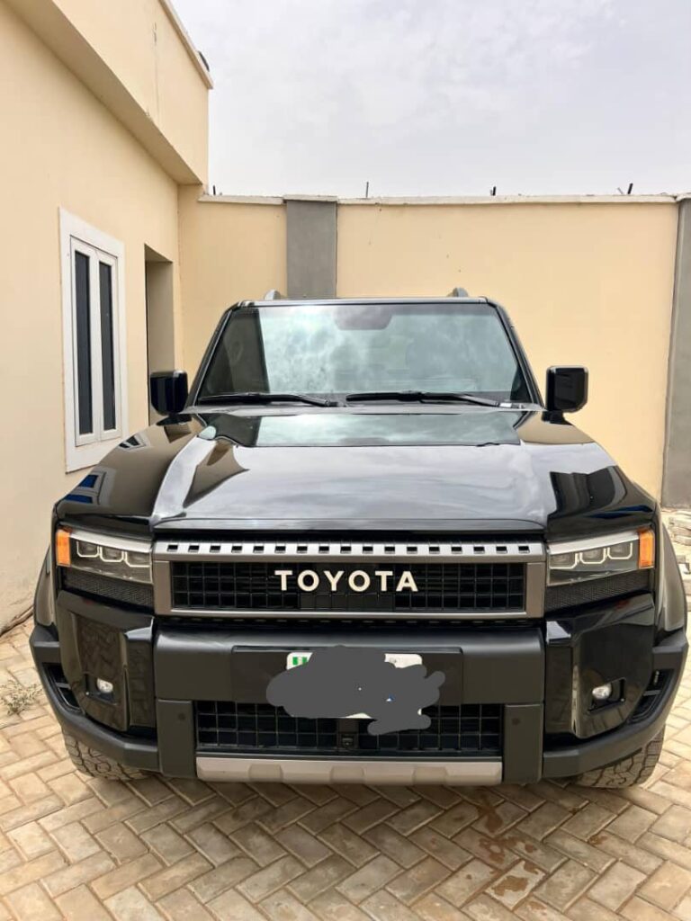 Belgium standard toyota land cruiser prado 2024   Original duty and everything perfect 👌   PRICE: 100M  Abuja deal   Nationwide delivery