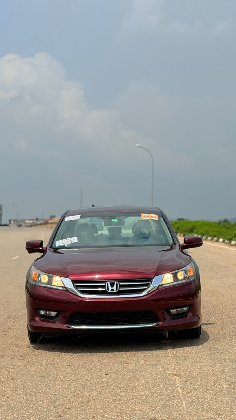 FOREIGN USED 2014 HONDA ACCORD TOURING EX-L WITH V4 ENGINE, PUSH TO START,MOONROOF,,REVERSE CAMERA, REAR/MULTI ANGLE BACKUP CAMERA,HONDA LANE WATCH CAMERA, AND VERIFIED DUTY VALID,  💰 PRICE #14 MILLION 📍 LOCATION ABUJA.