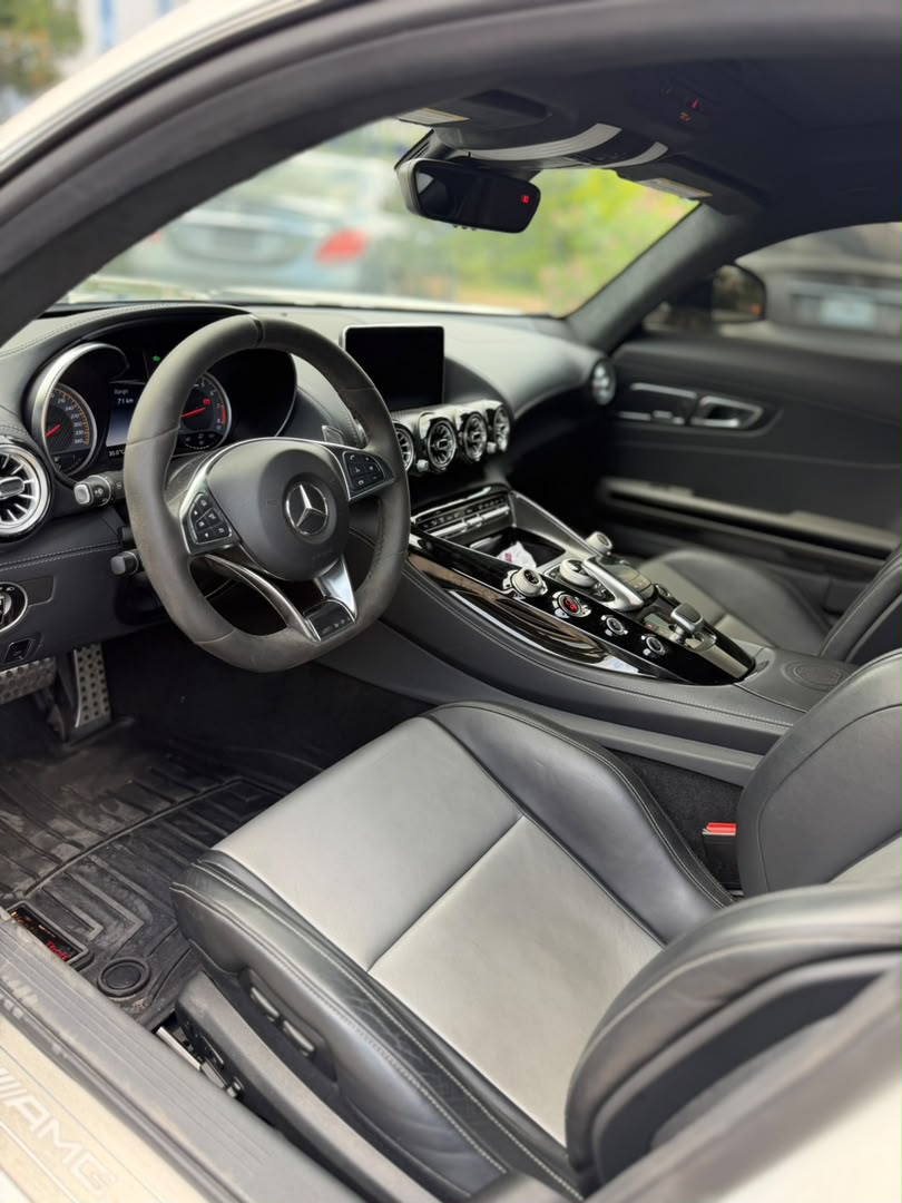 
								Foreign used ⚡️⚡️⚡️ Mercedes Benz GTs 2016 model with Duty  PRICE:132,000,000 LOCATION: ABUJA full									