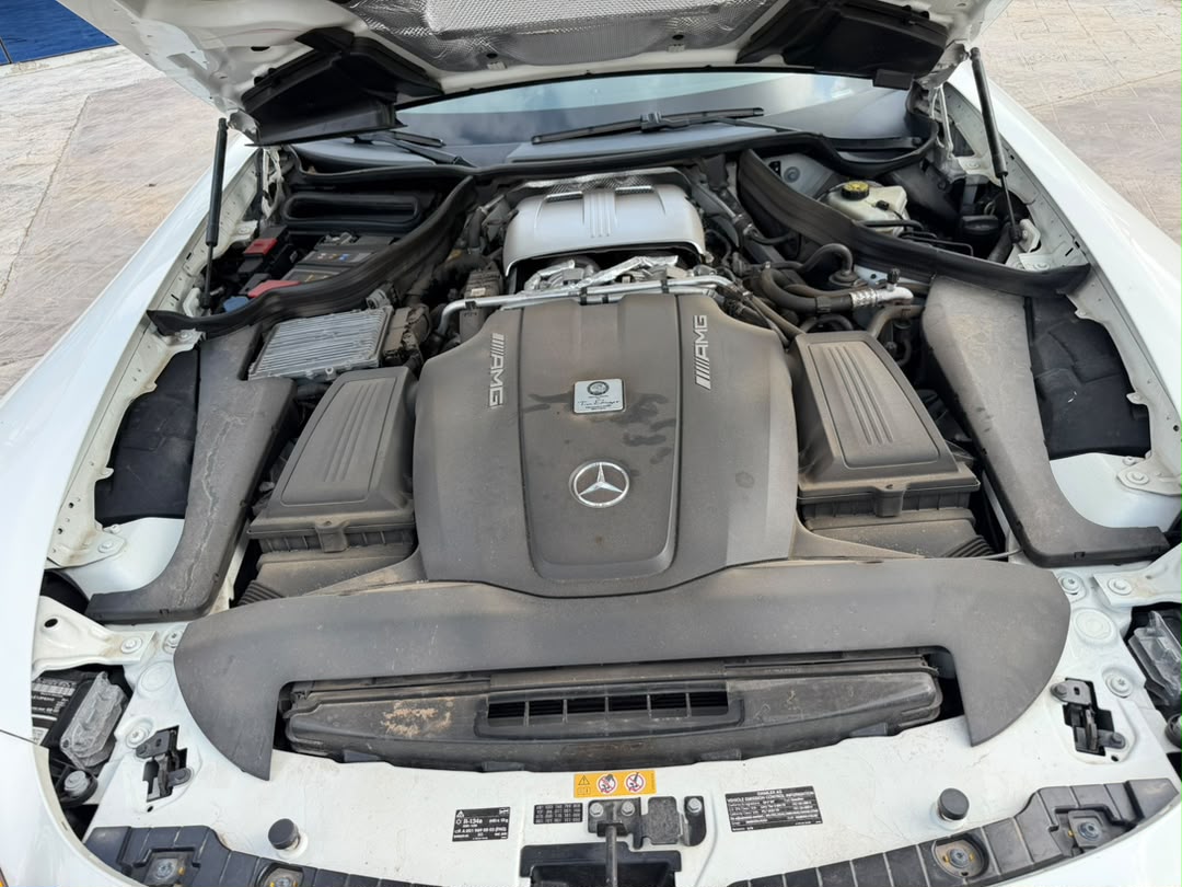 
								Foreign used ⚡️⚡️⚡️ Mercedes Benz GTs 2016 model with Duty  PRICE:132,000,000 LOCATION: ABUJA full									