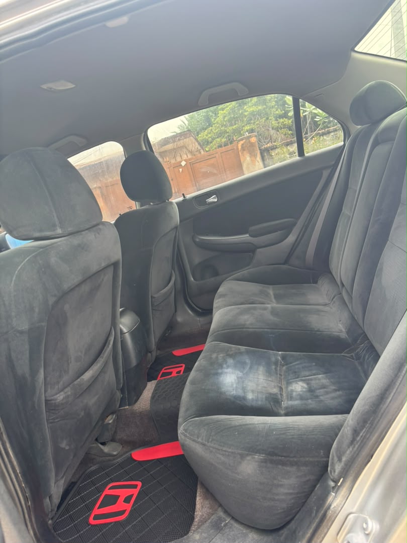 
								NEATLY USED HONDA EOD 2007 MODEL IN A EXCELLENT CONDITION BUY AND DRIVE WITH AC,  💰 PRICE #3 MILLION 📍 LOCATION ABUJA. full									