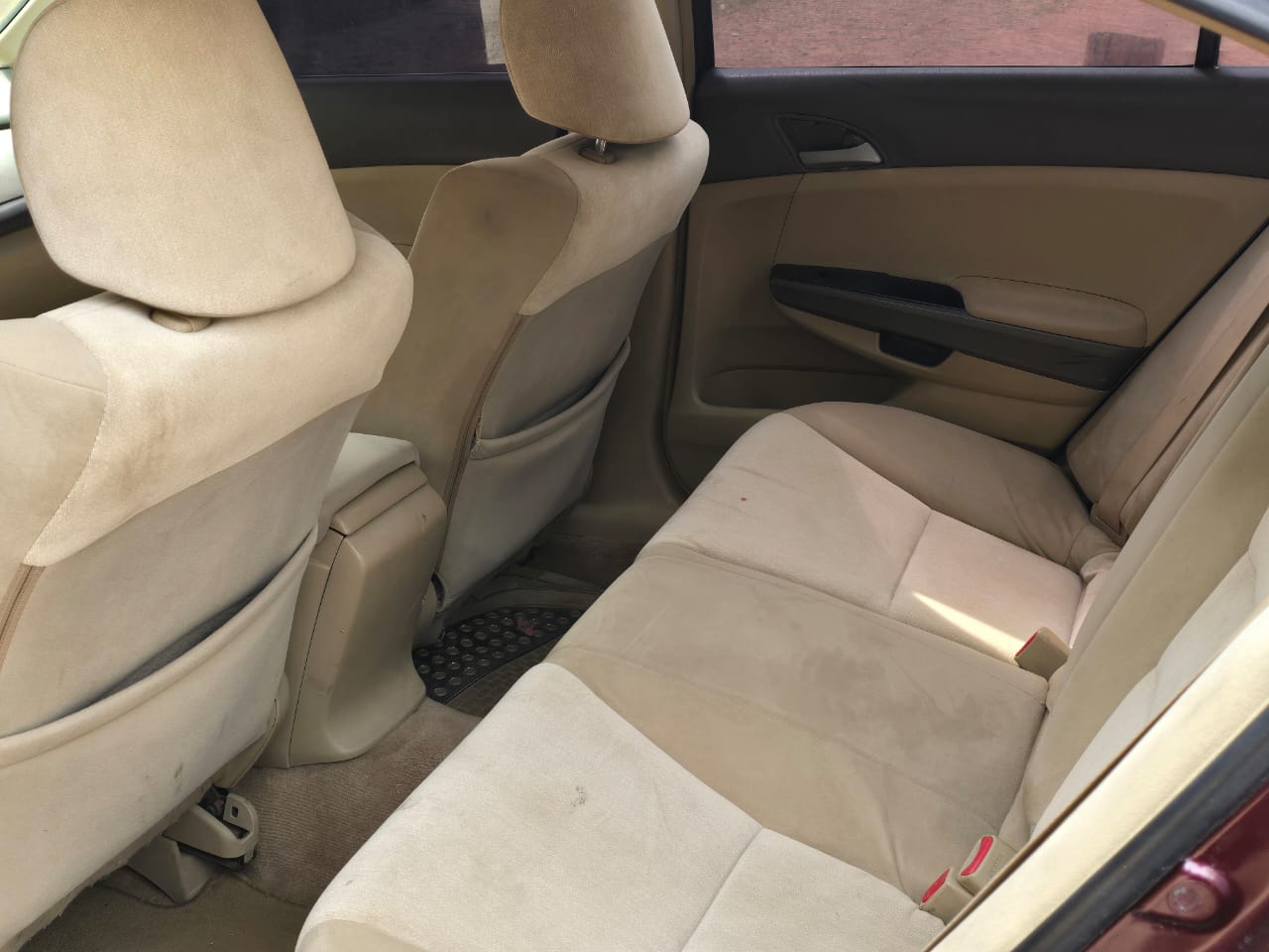 
								Super sharp 2008 Honda Accord, sound engine, gear 💯,  AC chilling ice,  nothing to fix, everything is blessed, just 5M Abuja full									