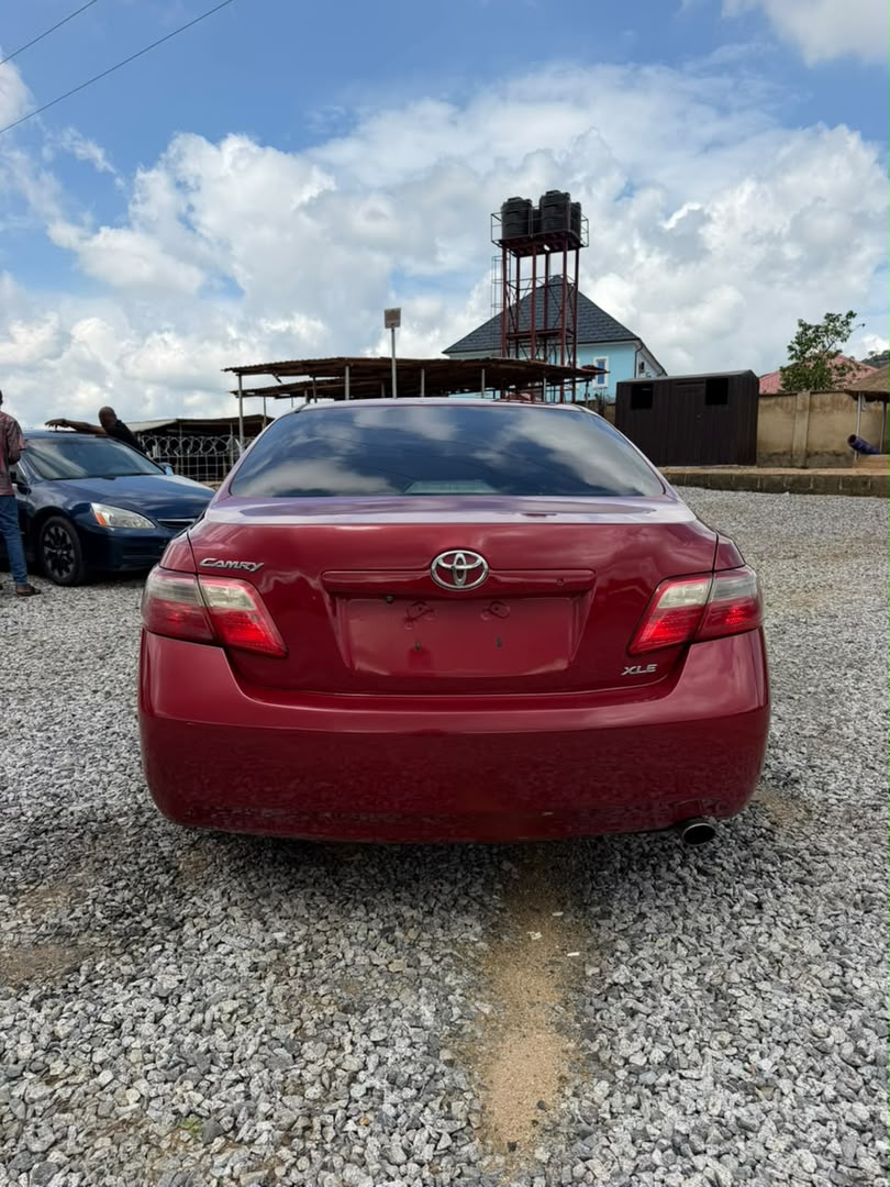 
								Super sharp Toyota Camry 2009 XLE with untouchable engine and gear buy and zoom nothing to fix location Abuja price 6.5m, full									