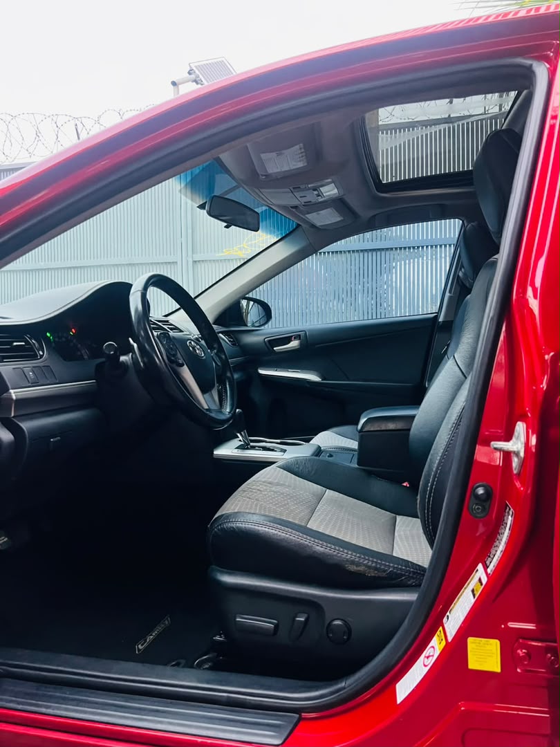 
								FOREIGN USED TOYOTA CAMRY SE OPEN ROOF WITH 2026 DUTY,  💰 PRICE #14 MILLION 📍 LOCATION ABUJA. full									