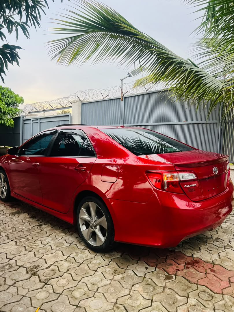 
								FOREIGN USED TOYOTA CAMRY SE OPEN ROOF WITH 2026 DUTY,  💰 PRICE #14 MILLION 📍 LOCATION ABUJA. full									