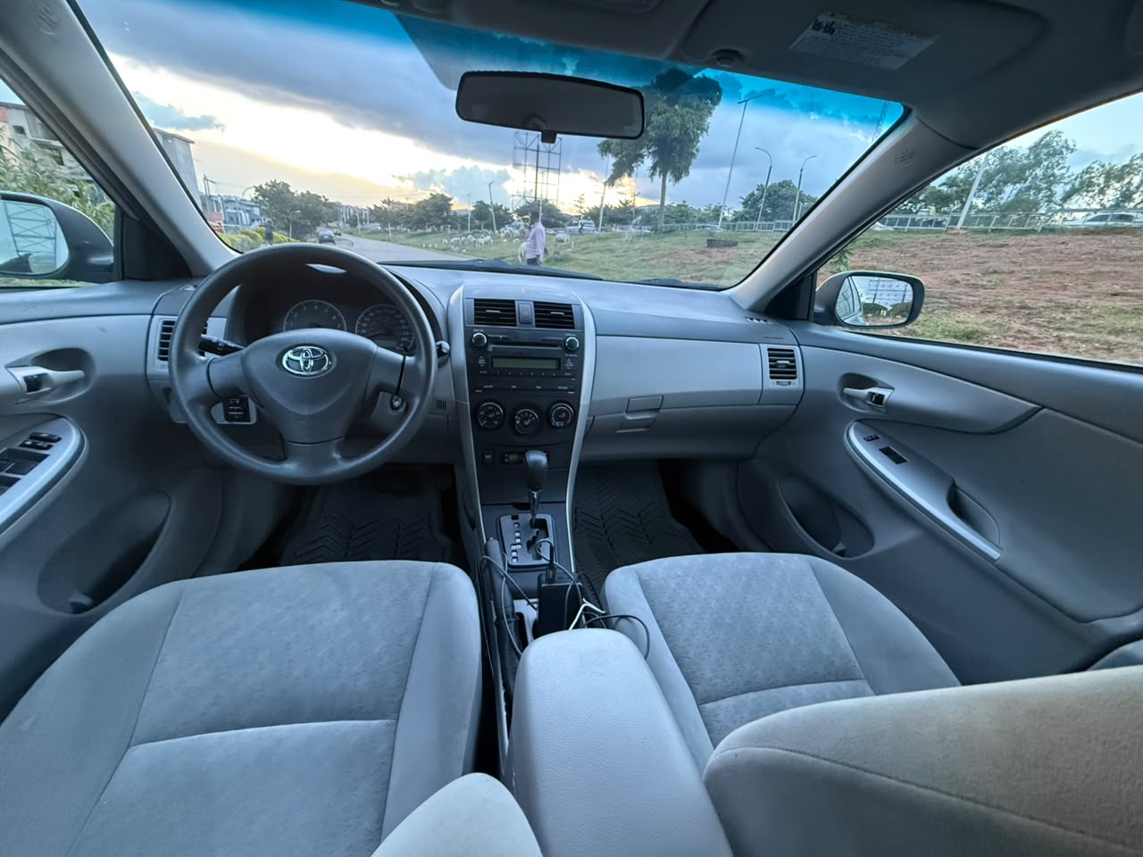 
								FOREIGN USED 2010 TOYOTA COROLLA LE⚡⚡ WITH PROPER DOCUMENTATION  PRICE:9.5M 📍ABUJA full									